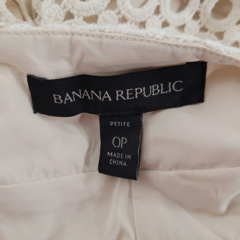 Banana Republic 0P Eyelet Daisy Duke Shorts